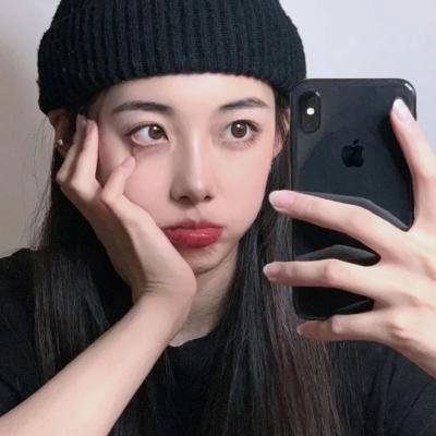 踉跄女孩 海报
